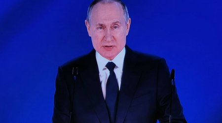 Rusiyada hərbi vəziyyəti pozmağa görə 30 sutka həbs cəzası veriləcək