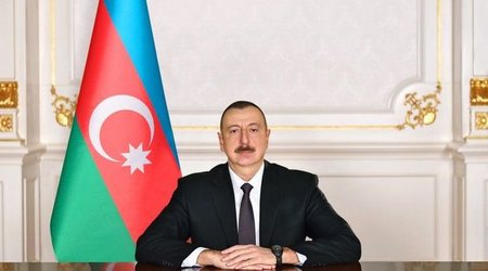 Prezident Konstitusiya Məhkəməsinin 25 illiyinə həsr olunan tədbirin iştirakçılarına müraciət ünvanlayıb