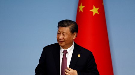 Çinin xarici işlər naziri 20 gündən artıqdır görünmür - Deng Yuwen