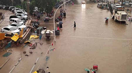 Çində daşqın səbəbindən 2400 insan təxliyə edilib