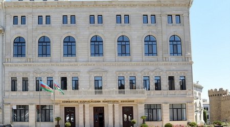 İşəgötürən işçini vurduğu ziyana görə məhkəməyə verə bilər - QƏRAR