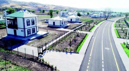 Azad olunmuş ərazilərdə daşınmaz əmlak obyektlərinə xidmət haqqına 50% güzəştin tətbiqinə başlanılır