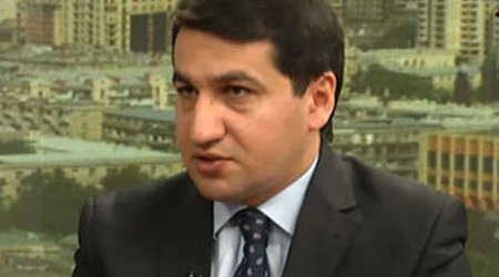 Hikmət Hacıyev İranla münasibətlərdən danışıb