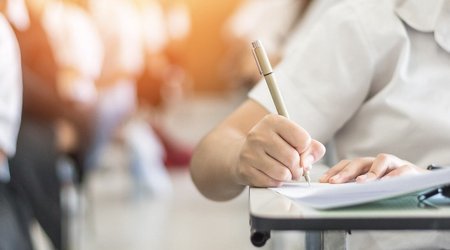 519 nəfər jurnalistika ixtisasına qəbul olmaq üçün qabiliyyət imtahanı verəcək