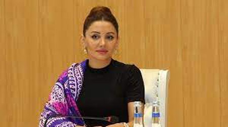 Sabiq məmur bacısını günahlandırır - Məhkəmə zalından reportaj