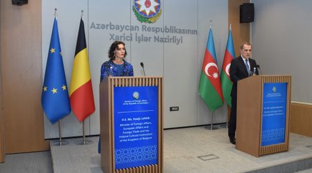 Azərbaycan Ermənistanı ittiham edir