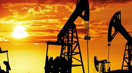 Цена азербайджанской нефти превысила 97 долларов