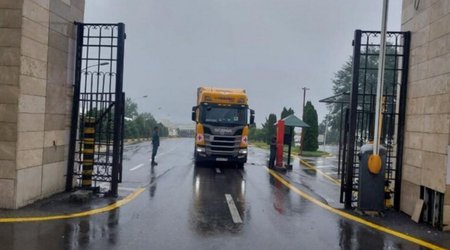 Сепаратисты в Карабахе заявили, что получат груз по дороге Агдам-Ханкенди