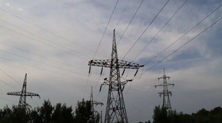 Rusiya Azərbaycan üzərindən Ermənistana və İrana elektrik enerjisi çatdırmaq istəyir