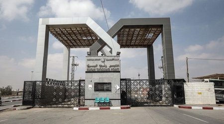 Egypt closes its border crossings with Gaza Strip and Israel