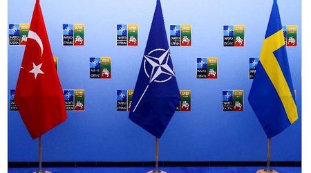 İsveç Türkiyədən Stokholmun NATO-ya müraciətinin ratifikasiyasını gözləyir