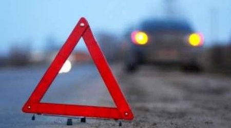 В Баку автомобиль сбил 3-летнего ребенка