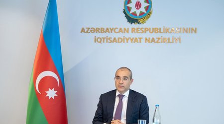 Микаил Джаббаров: Инвестиции в сферу услуг выросли на 27%