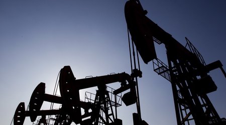 Brent price drops to $84.8 per barrel