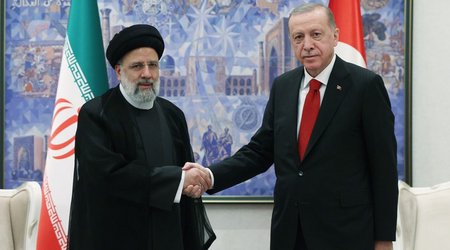 Ərdoğan Rəisi ilə Qəzzanı müzakirə edib