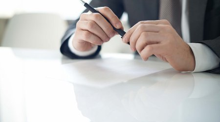 Госслужба подготовила поправки в закон "О рекламе"
