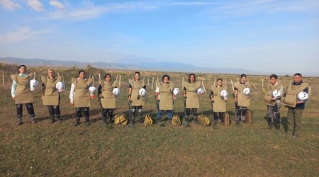 Hikmet Hajiyev shares post on women sappers