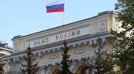 Russians' forex deposits plunge to lowest since 2008