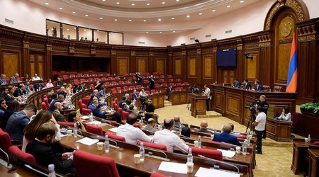 Armenian Parliament to hold extraordinary meeting next week