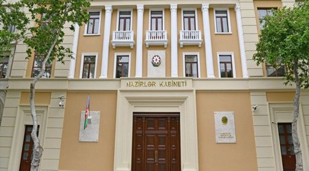 В Азербайджане новогодние праздники продлятся до 7 января