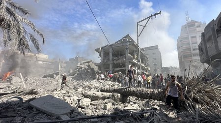 Gaza death toll passes 18000
