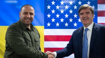 Ukrainian defense minister meets with and US assistant secretary of state