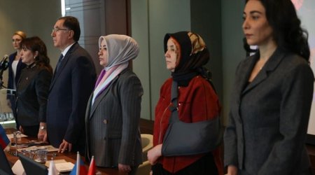 Омбудсмен о защите прав западных азербайджанцев