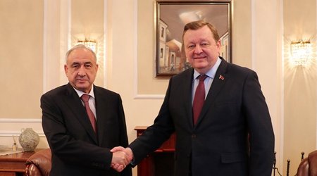 Состоялась встреча министра иностранных дел Беларуси с новоназначенным послом Азербайджана