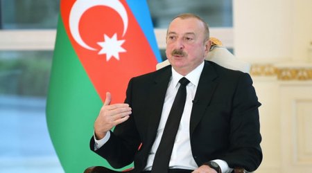 Əliyev Prezident seçkilərinin keçirilməsini əsaslandıran amillərdən danışıb
