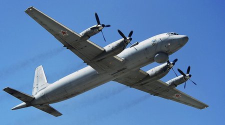 Russian anti-submarine aircraft flows near US border
