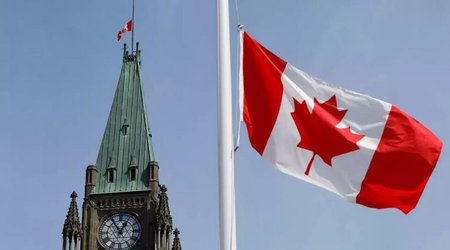 Tens of thousands of Ukrainians expected to come to Canada in next few months
