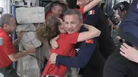 Türkiyəli astronavt Beynəlxalq Kosmik Stansiyada - VİDEO