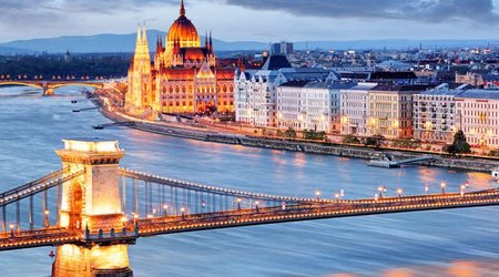 Brussels threatens to hit Hungary’s economy if Viktor Orbán vetoes Ukraine aid