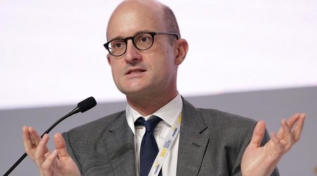 IMF former chief economist: Armenia sends goods to Russia that it buys from EU