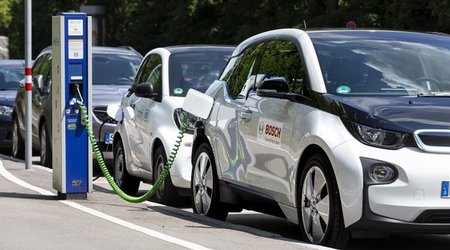 Azərbaycanda elektromobillər üçün "Yaşıl Kart" tarifləri müəyyənləşib