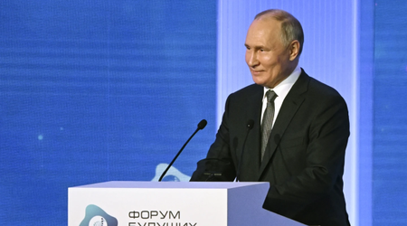Putin Baydeni Trampdan üstün tutduğunu açıqlayıb