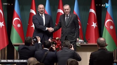 Azərbaycan-Türkiyə prezidentləri mətbuata bəyanatlarla çıxış ediblər