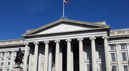 US to impose sanctions on over 500 targets in Russia