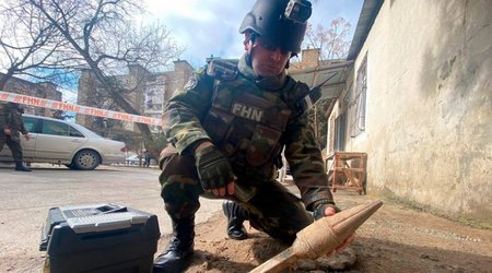 В Баку была найдена боевая граната
