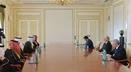 Ильхам Алиев с саудовским министром