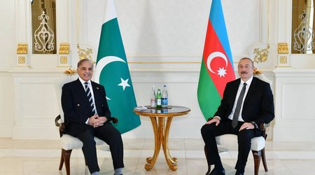 Премьер-министр Пакистана поблагодарил президента Ильхама Алиева