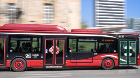 Автобусы в Азербайджане поделят на цвета