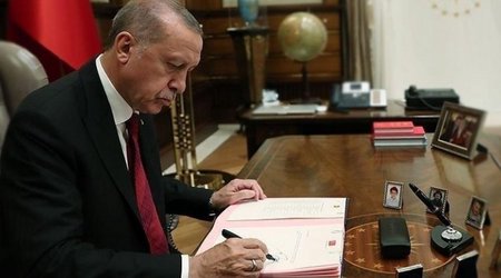 Ərdoğan Azərbaycan, Gürcüstan və Türkiyə ilə bağlı sənədi təsdiqləyib