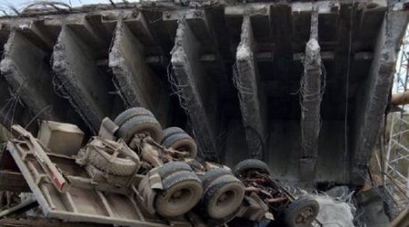 Rusiyada körpü uçub,ölən və yaralananlar var