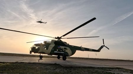 Военные летчики выполнили учебно-тренировочные полеты