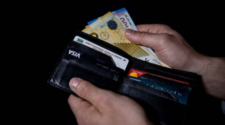 Среднемесячная заработная плата в Азербайджане выросла на 11%