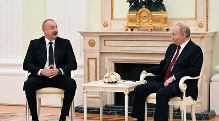 Azərbaycan və Rusiya prezidentlərinin təkbətək görüşü keçirilib - YENİLƏNİB