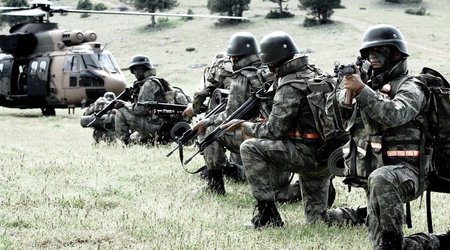 Turkish airstrikes neutralize 6 PKK terrorists on N. Iraq