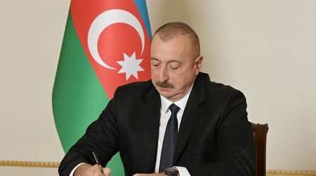 Отличившийся в сфере предпринимательства ряд лиц награжден медалью «Терегги» - распоряжение