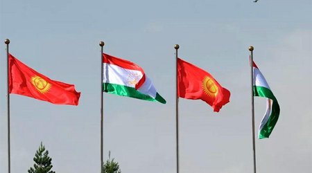 Кыргызстан и Таджикистан могут рассмотреть вариант с обменом территориями